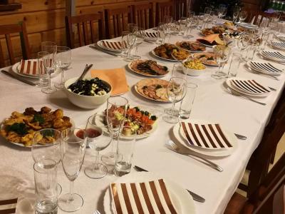 Maistas vestuvėms, gimtadieniui, krikštynom. Šventinis stalas